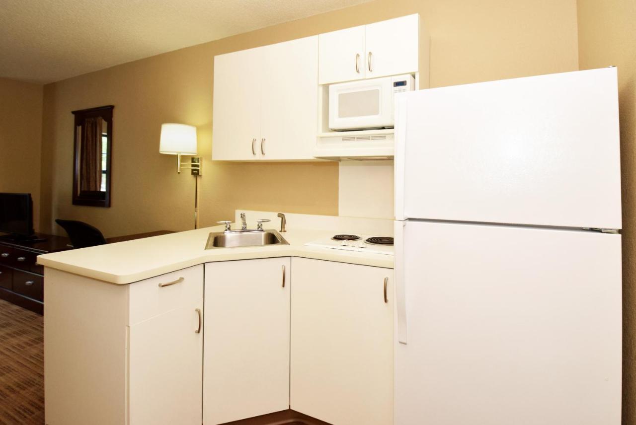 Extended Stay America Suites - Detroit - Canton Kültér fotó