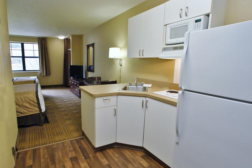 Extended Stay America Suites - Detroit - Canton Kültér fotó