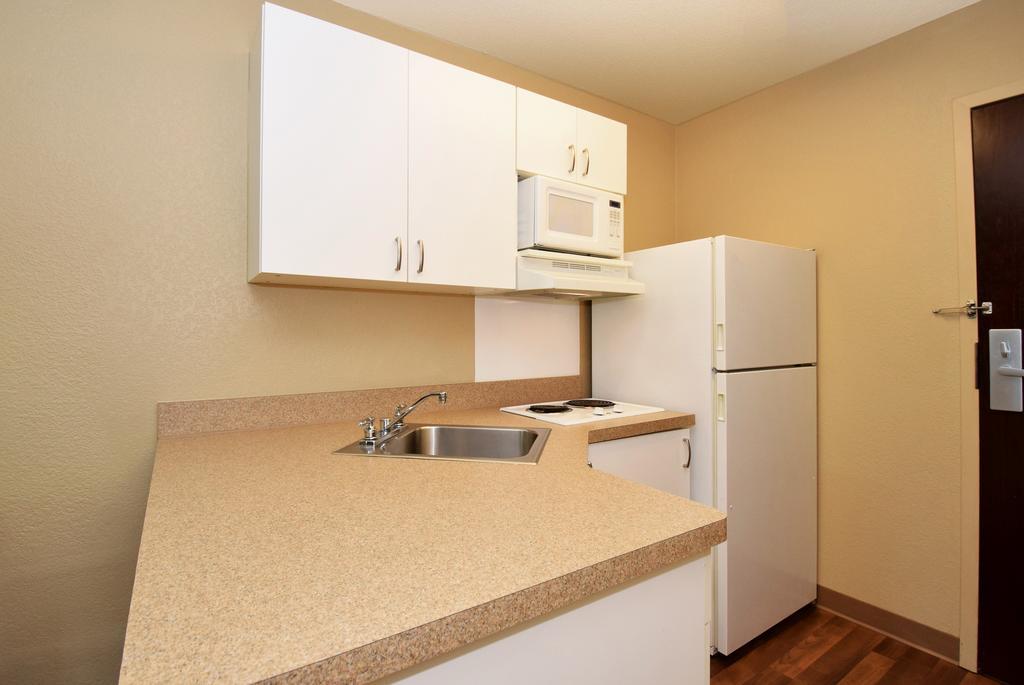 Extended Stay America Suites - Detroit - Canton Kültér fotó