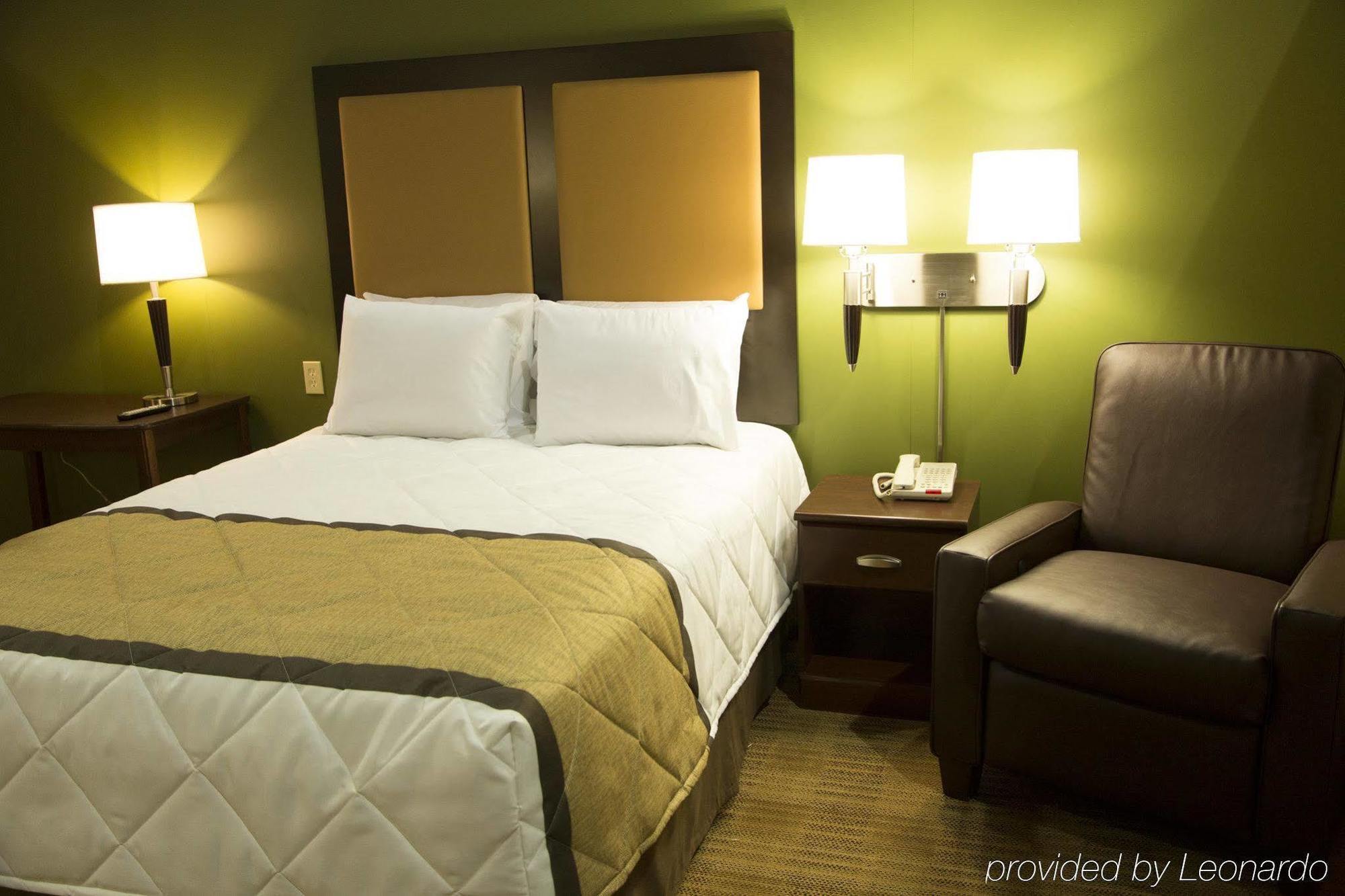 Extended Stay America Suites - Detroit - Canton Kültér fotó